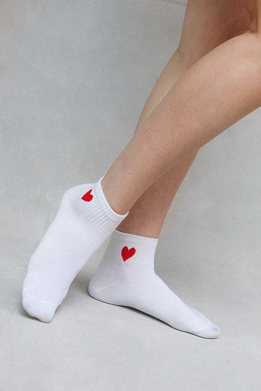 Luxe Trendy Socks Limlim | White Heart Short Socks